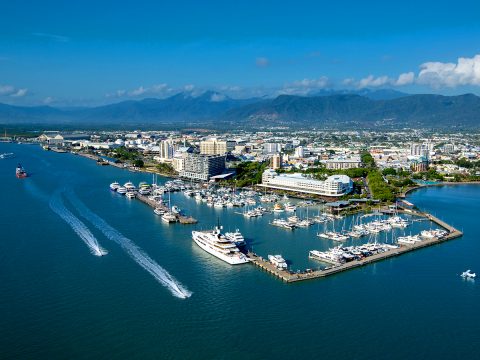 Cairns Discovery Tours - Cains city view