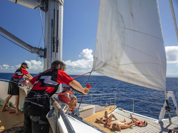 Passions of Paradise crew preparing to set sail back to Cairns